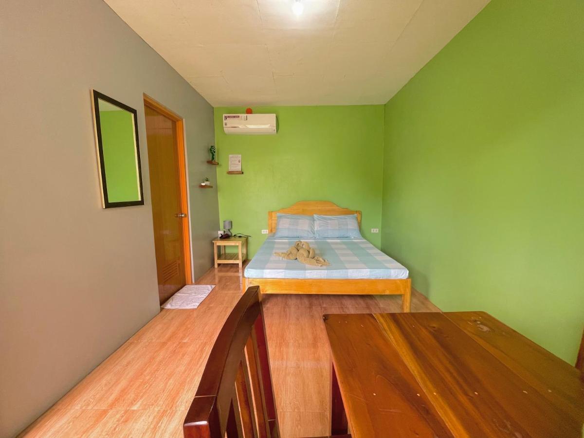 Ananas Guesthouse Moalboal Zewnętrze zdjęcie
