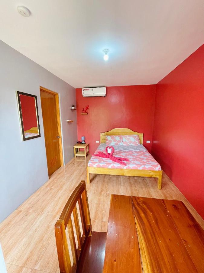 Ananas Guesthouse Moalboal Zewnętrze zdjęcie