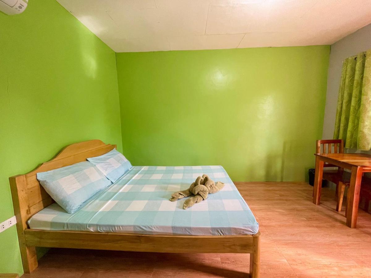 Ananas Guesthouse Moalboal Zewnętrze zdjęcie