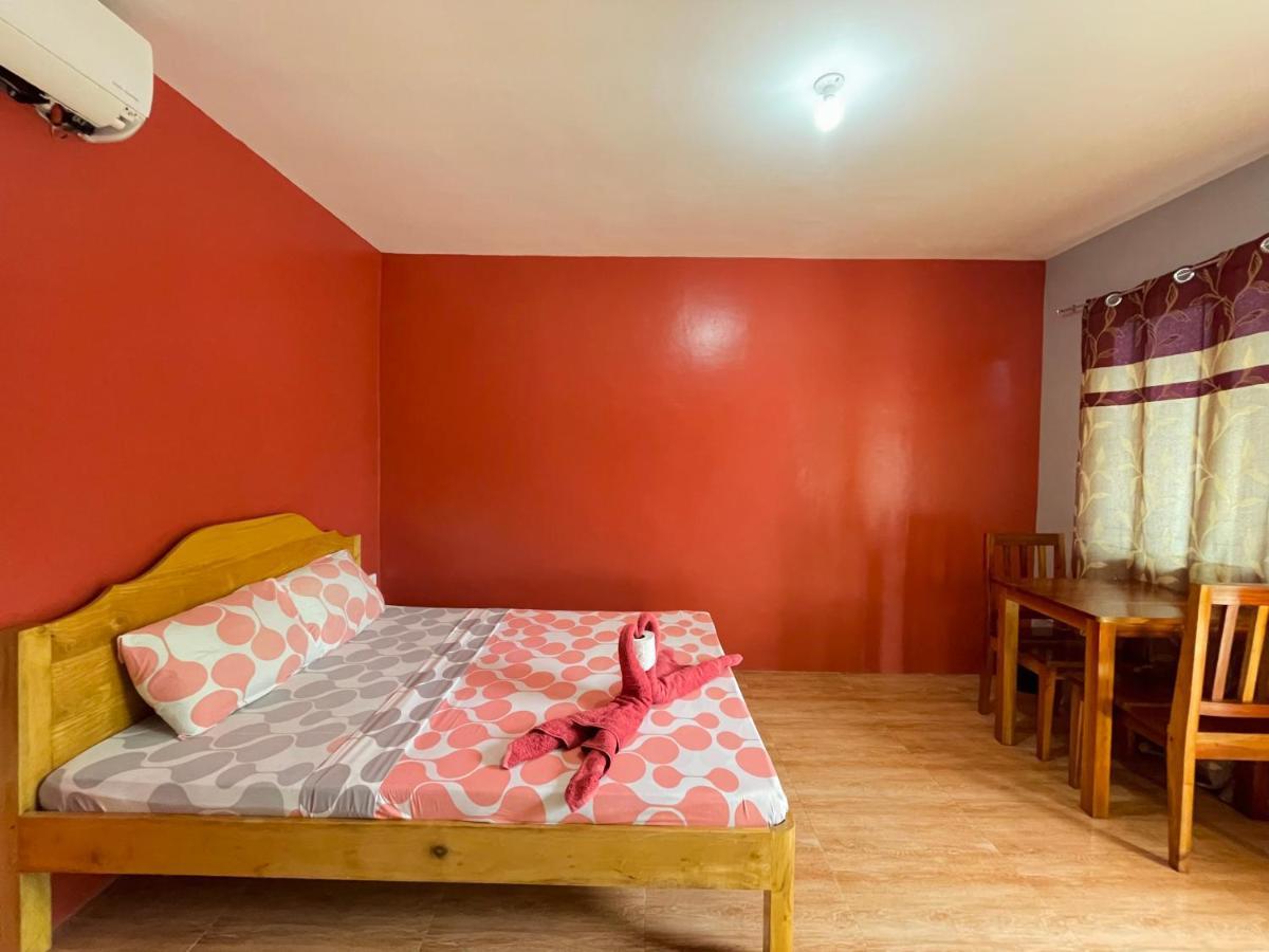 Ananas Guesthouse Moalboal Zewnętrze zdjęcie