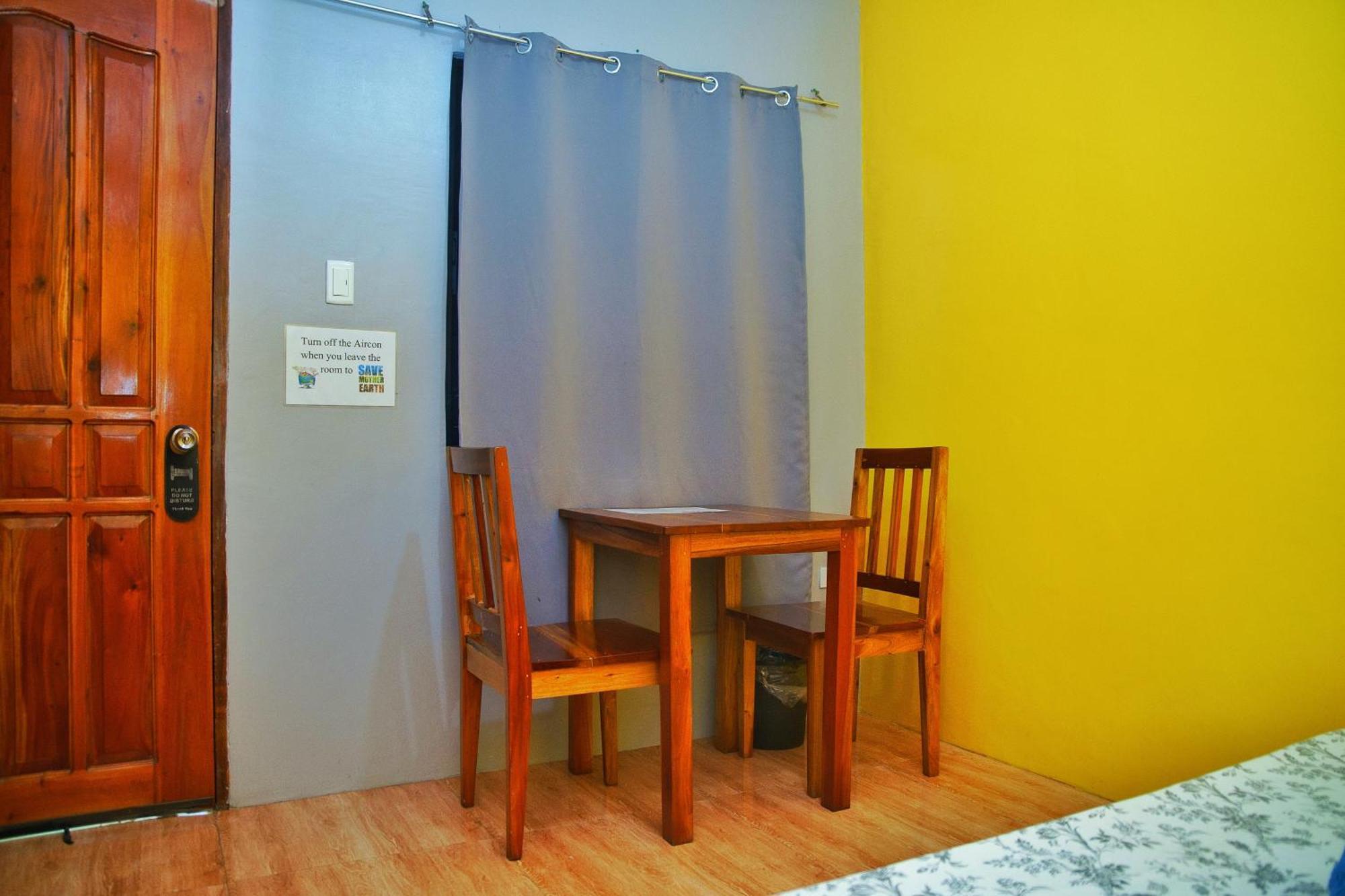 Ananas Guesthouse Moalboal Zewnętrze zdjęcie