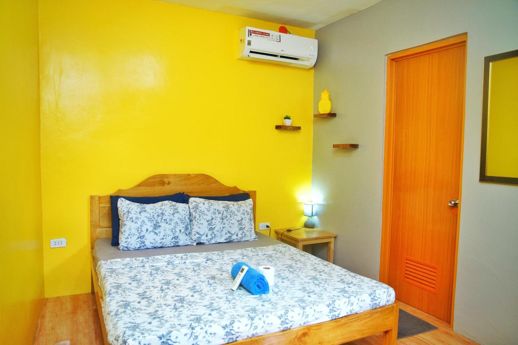 Ananas Guesthouse Moalboal Zewnętrze zdjęcie