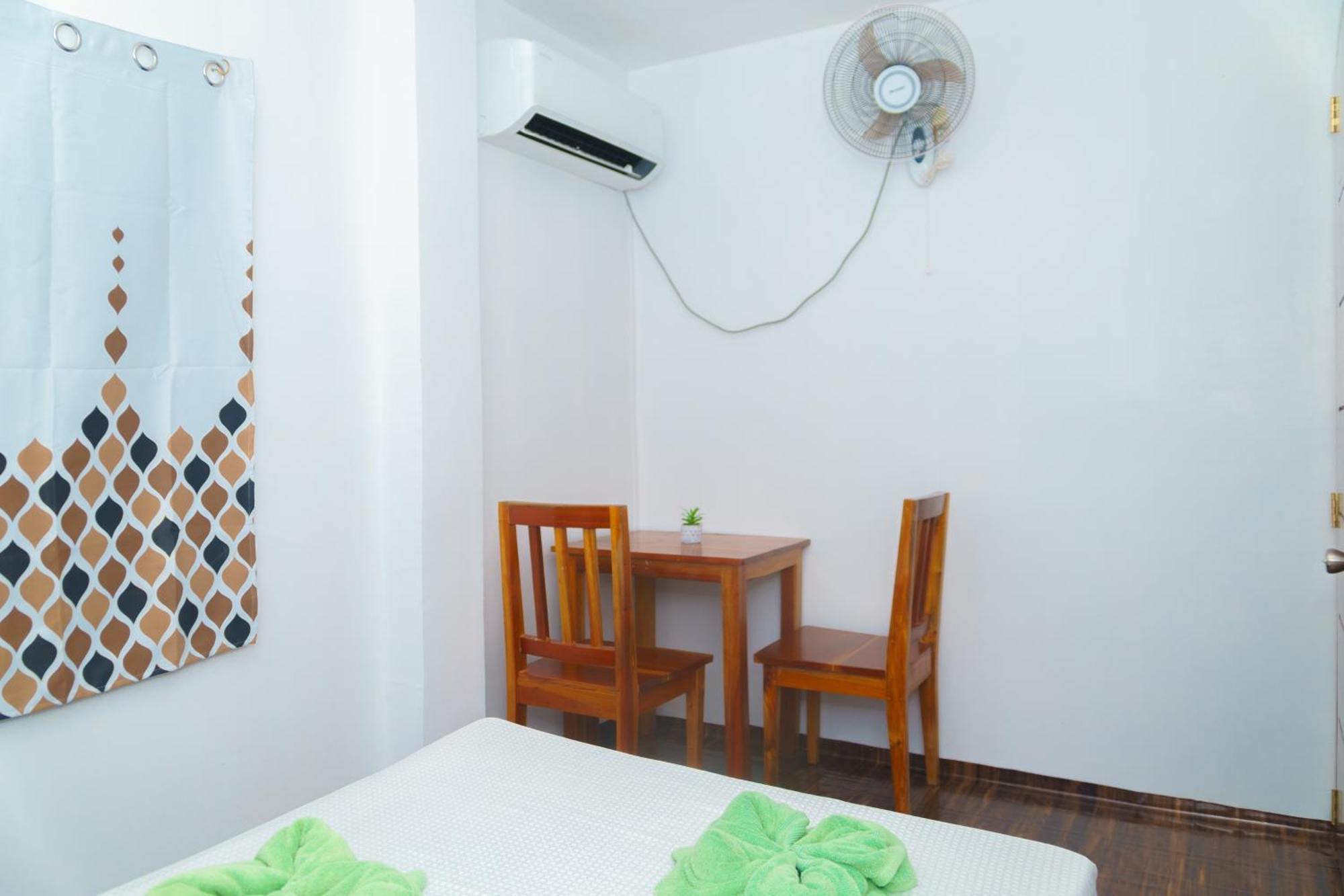 Ananas Guesthouse Moalboal Zewnętrze zdjęcie