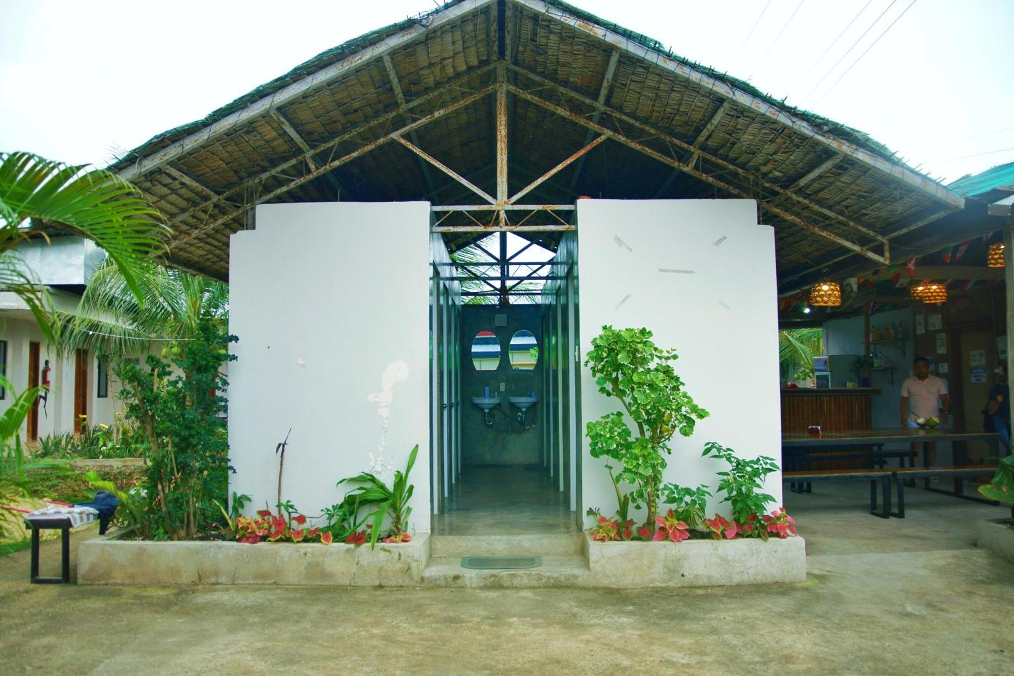 Ananas Guesthouse Moalboal Zewnętrze zdjęcie