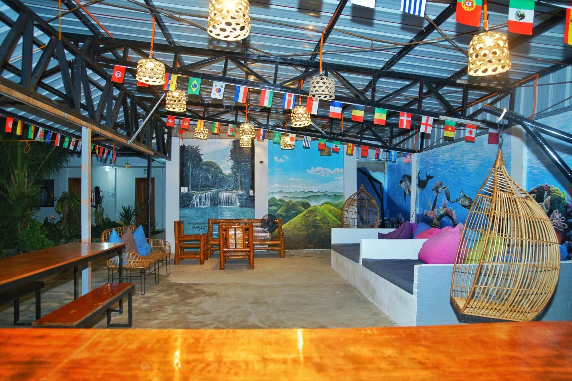 Ananas Guesthouse Moalboal Zewnętrze zdjęcie